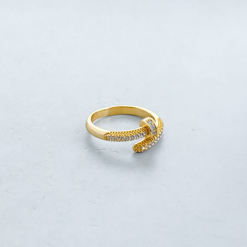 Anel Banho Diamante Delicado Cravejado Prego