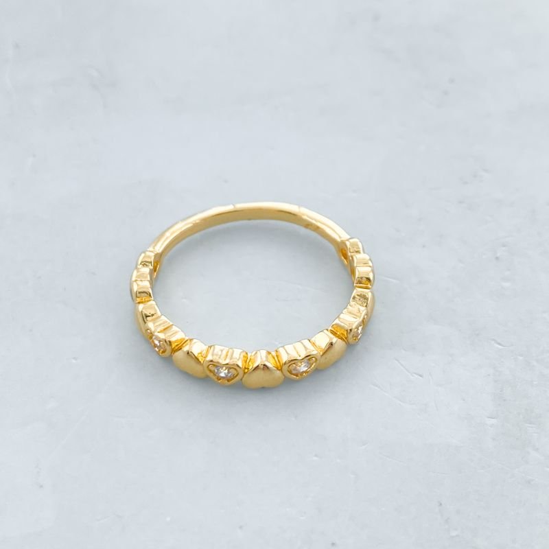 Anel Banho Diamante Delicado Liso Aro Corações 4 com Pedrinha