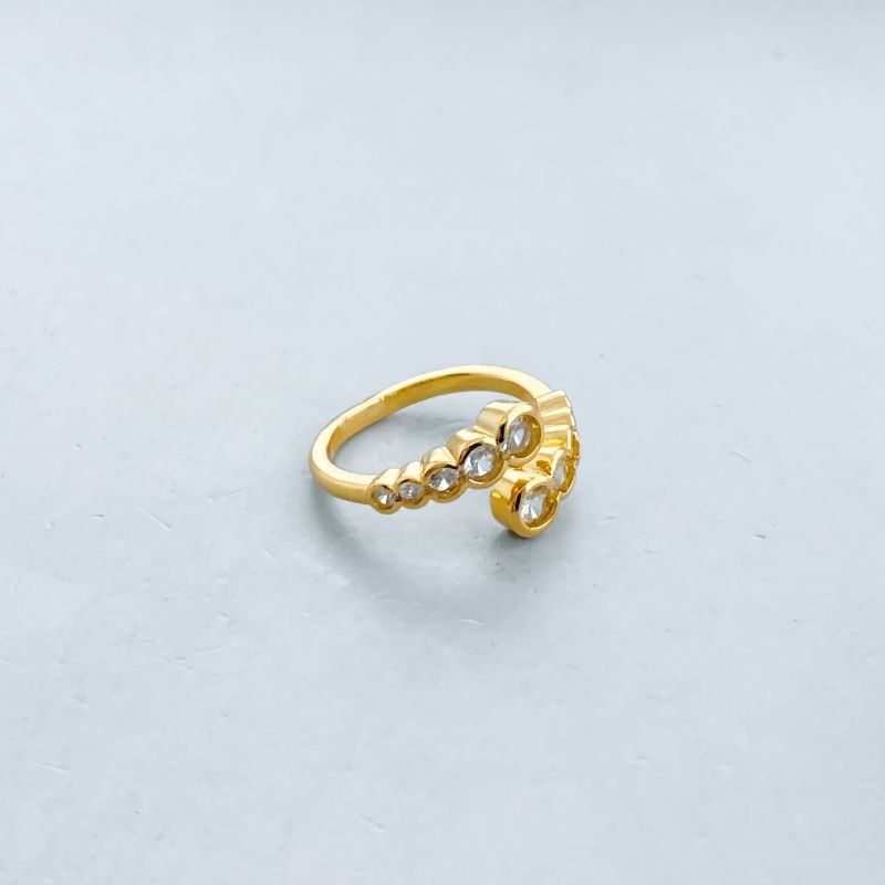 Anel Bijuteria com 10 Pedras Redondas Regulável