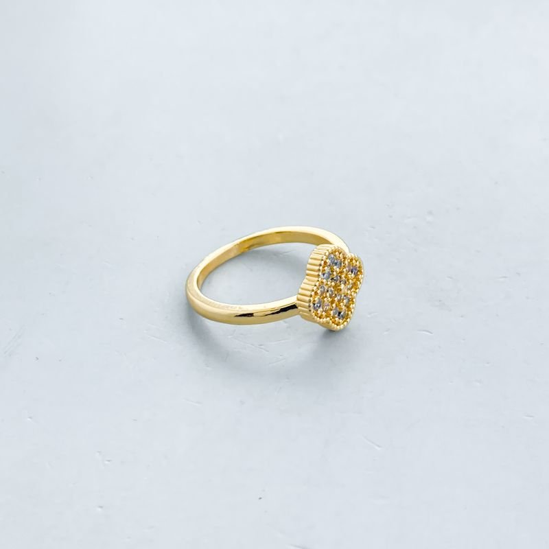 Anel Bijuteria Delicado Trevo Cravejado