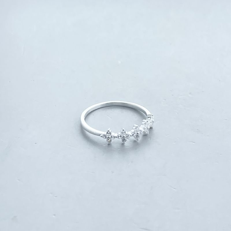 Anel Prata925 Delicado Cravejado Trevos Zircônia