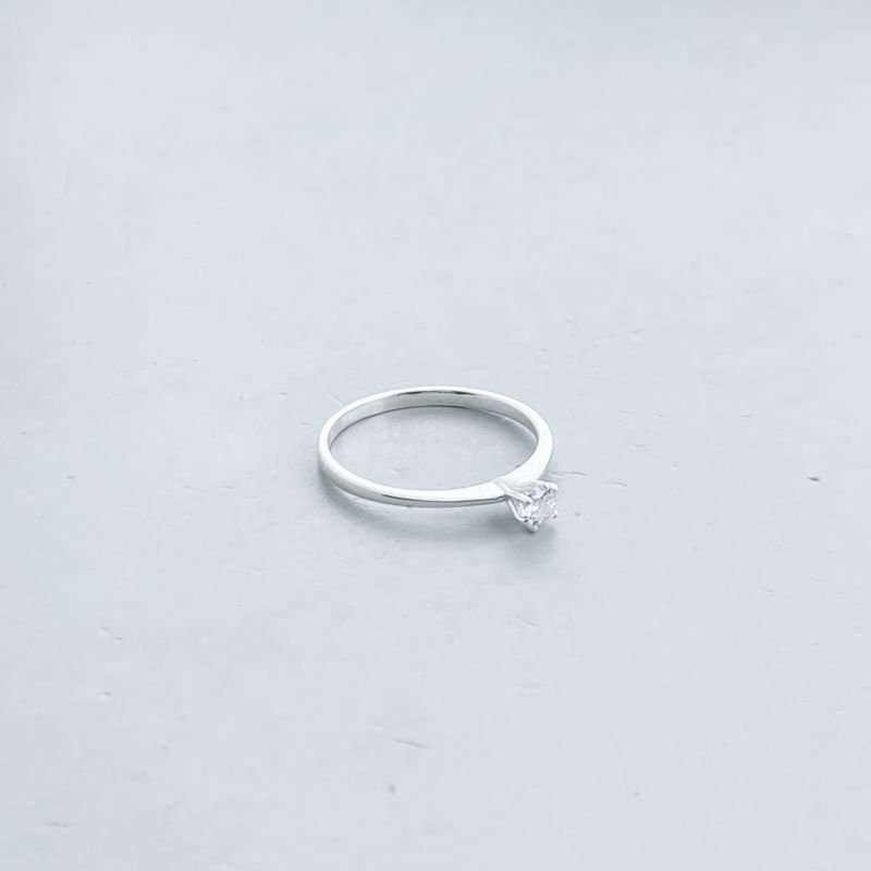 Anel Prata925 Solitário Pedra Pequena com 6 Garras Fino