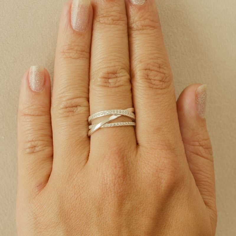 Anel prata925 triplo cruzado cravejado e liso