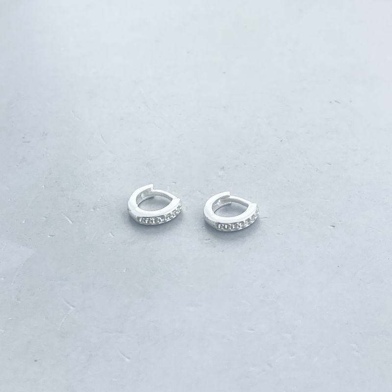 Argola Prata Pequena Cravejada 1 Fileira