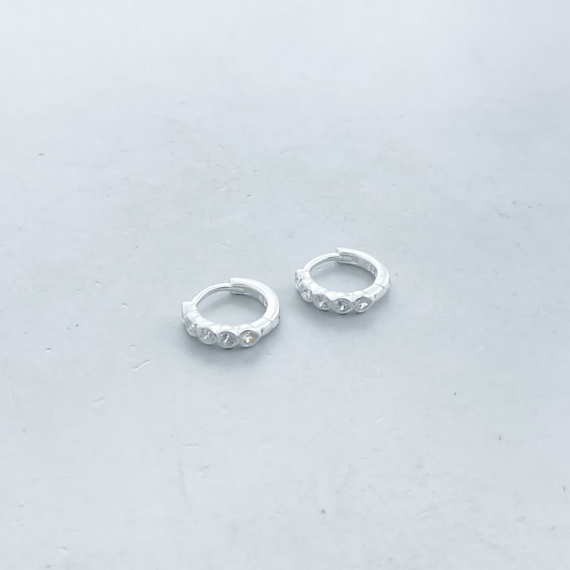 Argola Prata925 com 5 Corações Zircônia com Borda