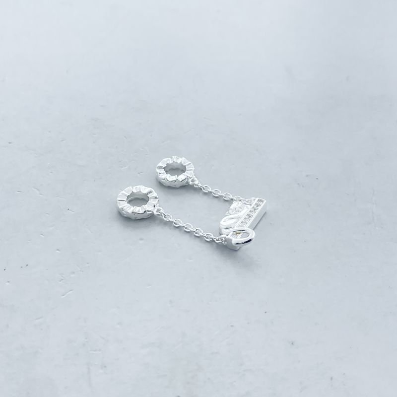 Berloque Prata925 Trava Gato Deitado Predinhas