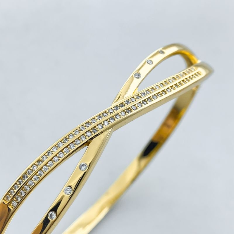 Bracelete Banho Diamante Fino Cravejado Duplo Cruzado Vazado