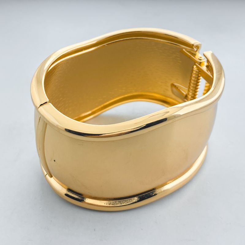 Bracelete Banho Diamante Maximalista Liso Borda Ondulada