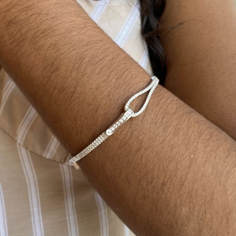 Bracelete Prata925 Aro Fino Entrelaçado Cravejado Fechado