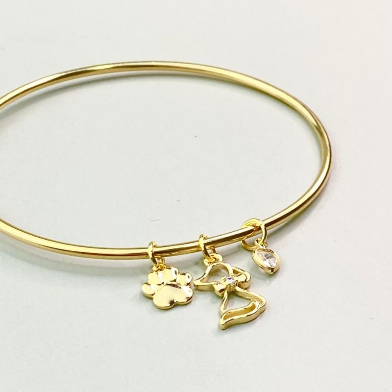 Bracelete Semijoia Aro Fechado Pingentes Gato Patinha Vazado Zircônia Coração