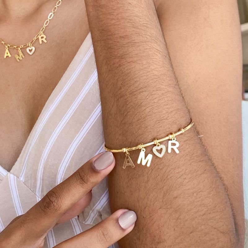 Bracelete Semijoia Fino Liso Nome Amor Coração Cravejado