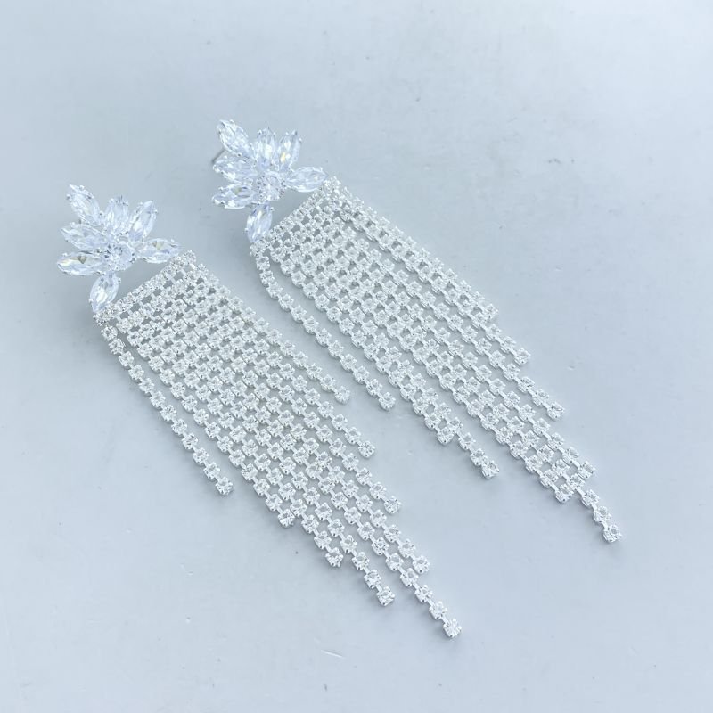 Brinco Banho Diamante Grande Festa Franja Strass Base Pedras Navetes