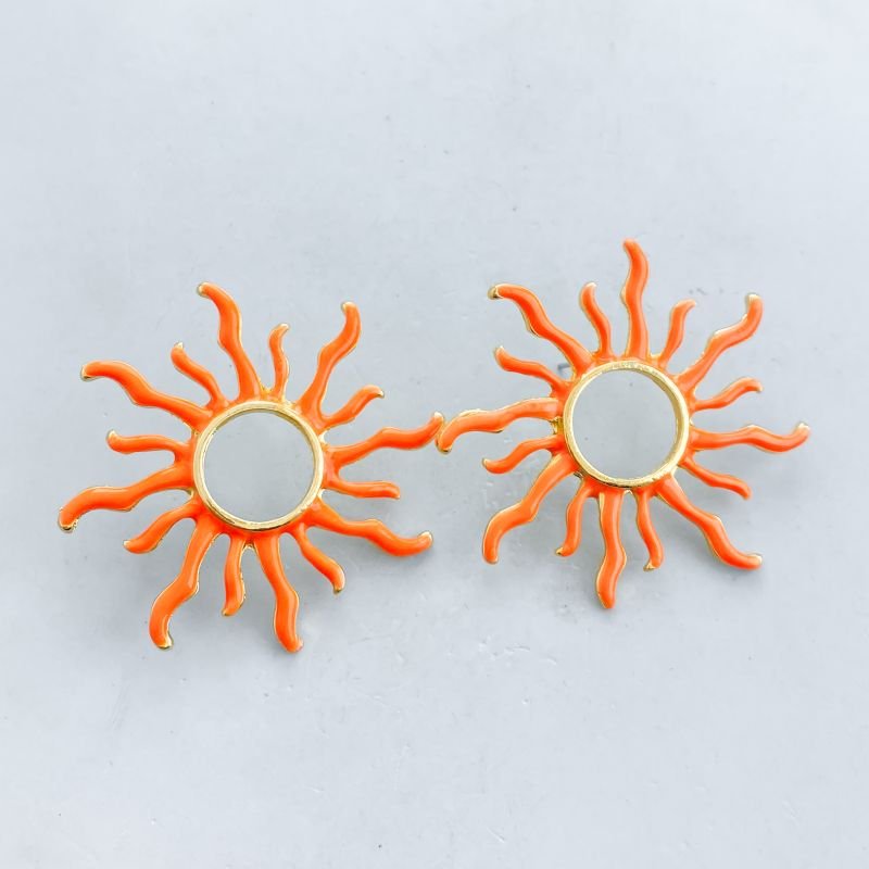 Brinco Banho Diamante Grande Vazado Sol Resinado