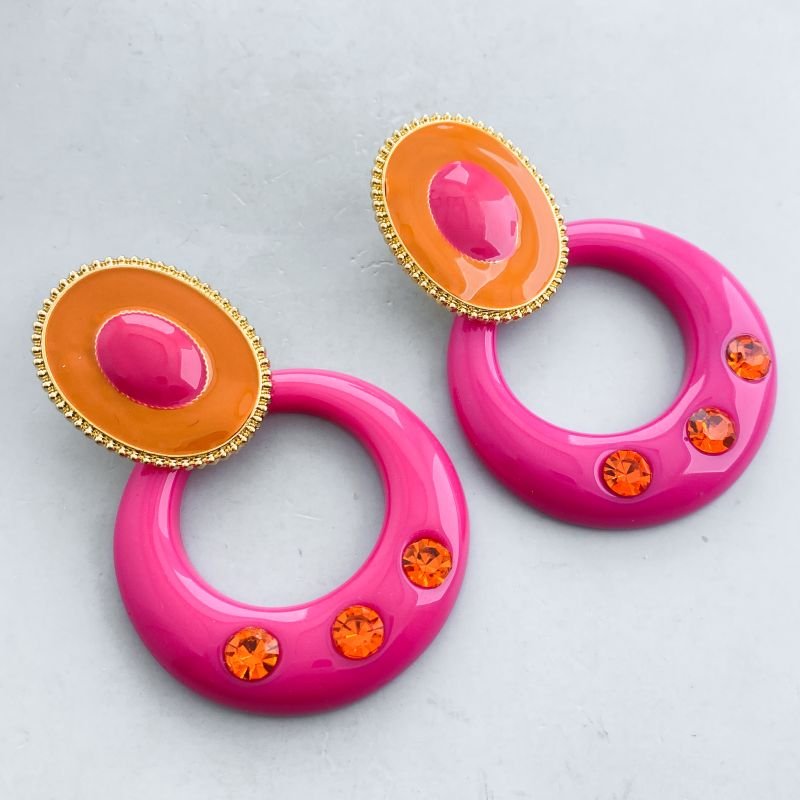 Brinco Banho Diamante Maximalista Liso Acrílico Redondo Vazado Base Oval Resinado