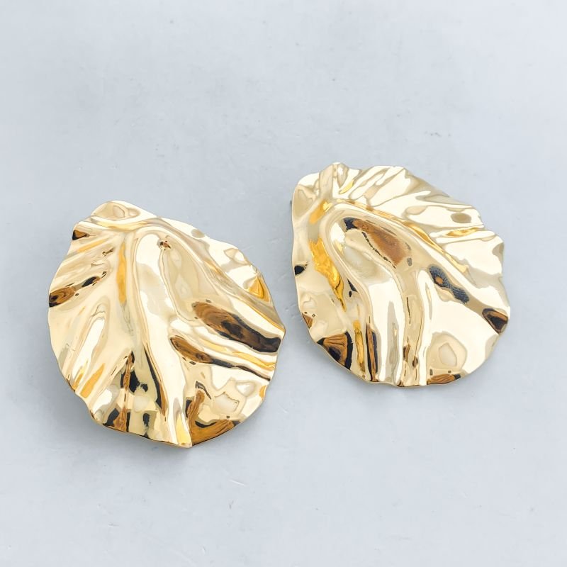 Brinco Banho Diamante Maximalista Orgânico Oval Amassado