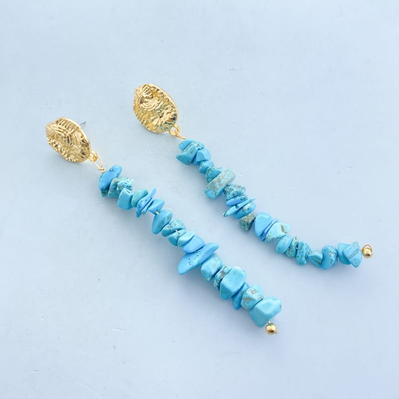 Brinco Banho Diamante Maximalista Pedras Cascatas Longo Base Amassada