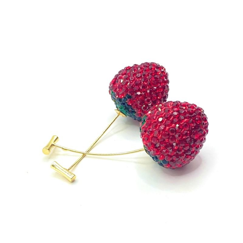 Brinco Bijuteria Morango Cravejado Strass