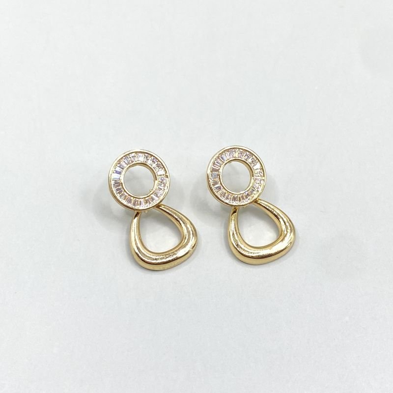 Brinco Bijuteria Redondo Vazado Pedras Baguetes Pêndulo Oval