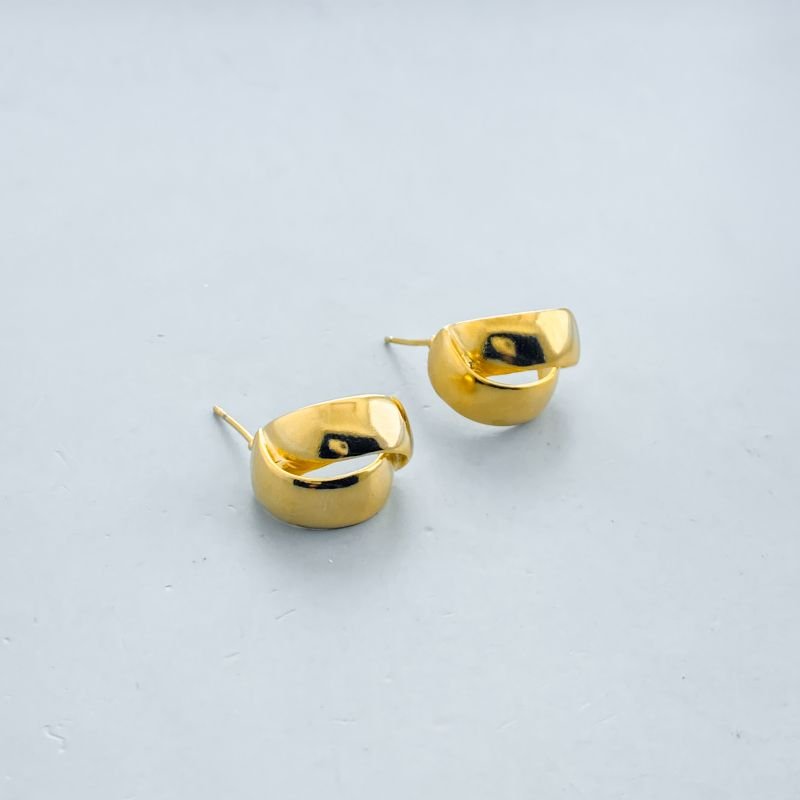 Brinco Folheado com 2 Aros Lisos Curvados