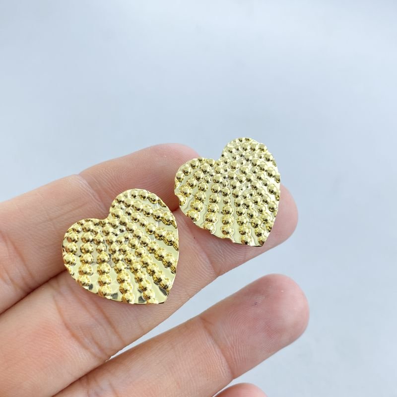 Brinco Folheado Médio Coração Bolinhas Relevos