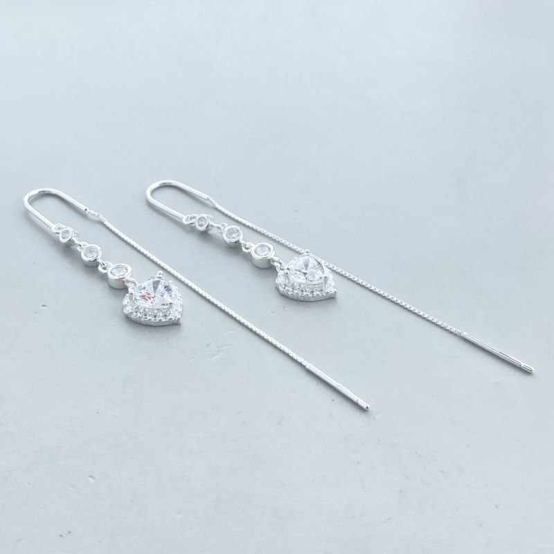 Brinco Prata925 Fio Passante Coração Cravejado 3 Zircônias