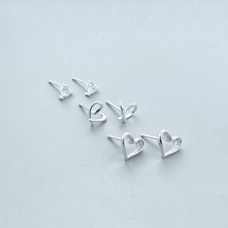 Brinco Prata925 Kit com 3 Corações Vazado Liso e Zircônia