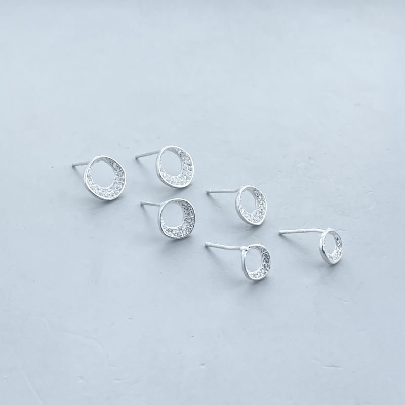 Brinco Prata925 Kit com 3 Pequeno Vazado Redondo Cravejado
