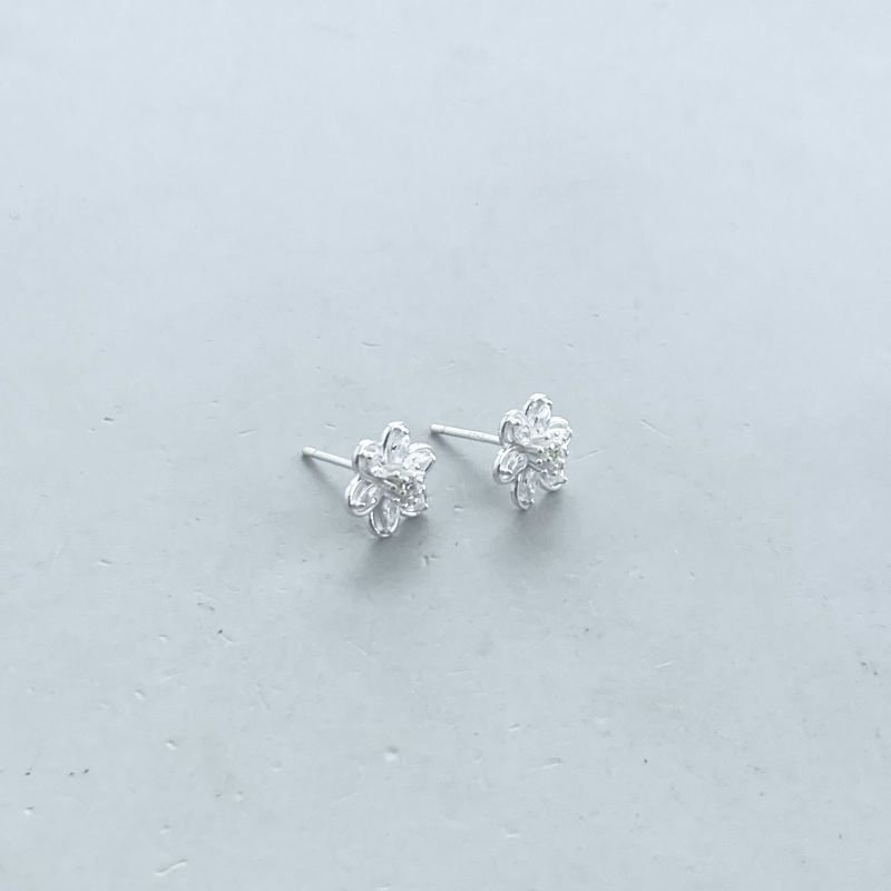 Brinco Prata925 Pequeno Pedras Flor 6 Pétalas Meio Bolinhas