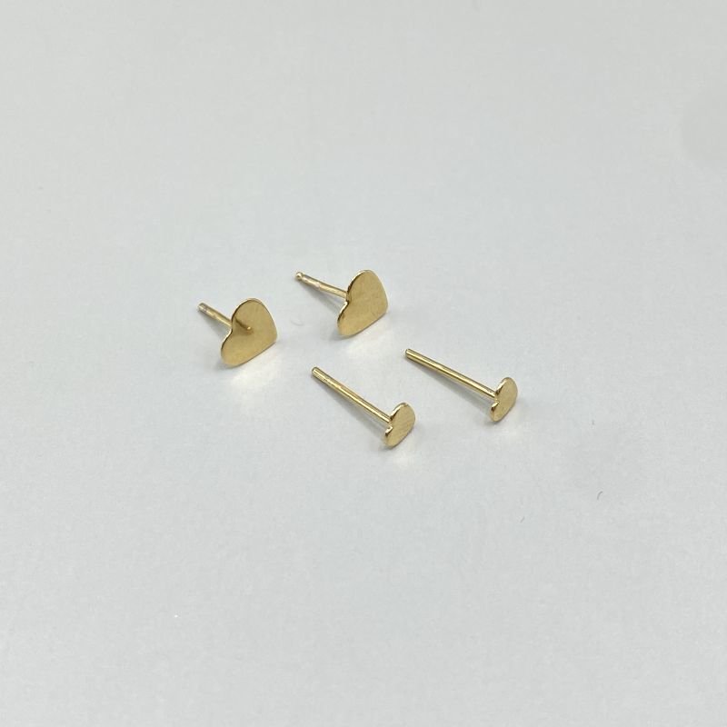 Brinco Semijoia Kit com 2 Coração Liso Pequeno Minimalista