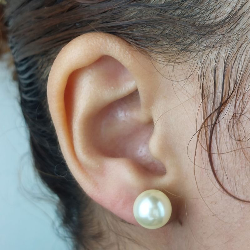 Brinco Semijoia Perola Media