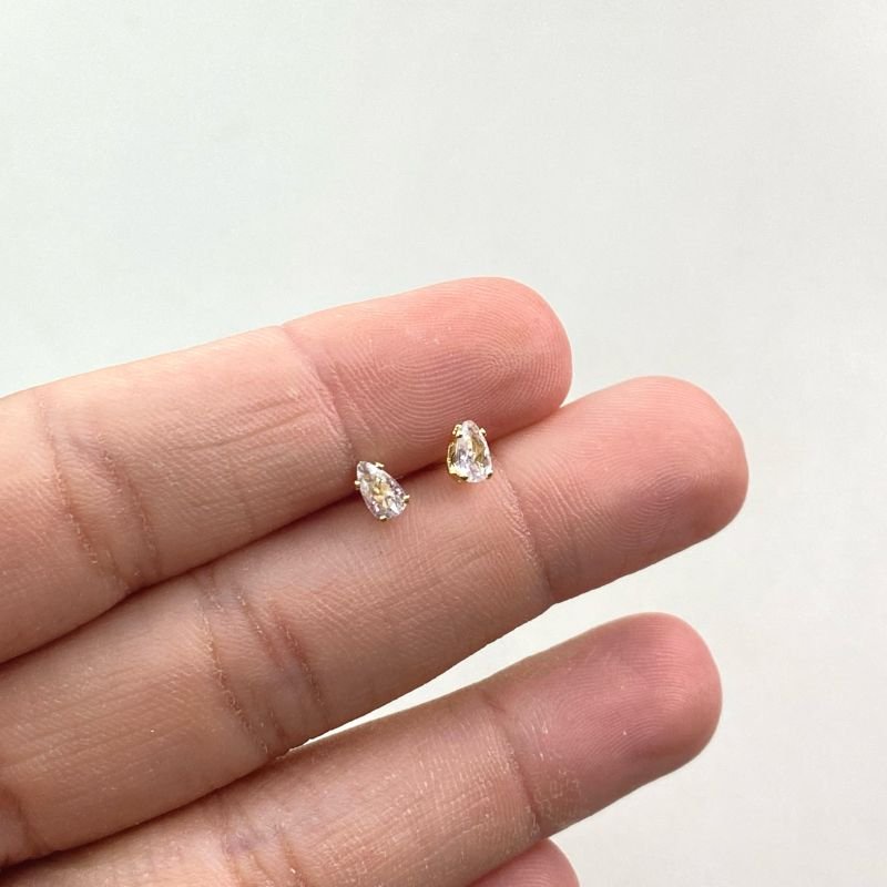 Brinco Semijoia Zircônia Gota Pequena