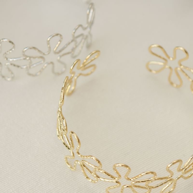 Choker bijuteria aro de flores vazados