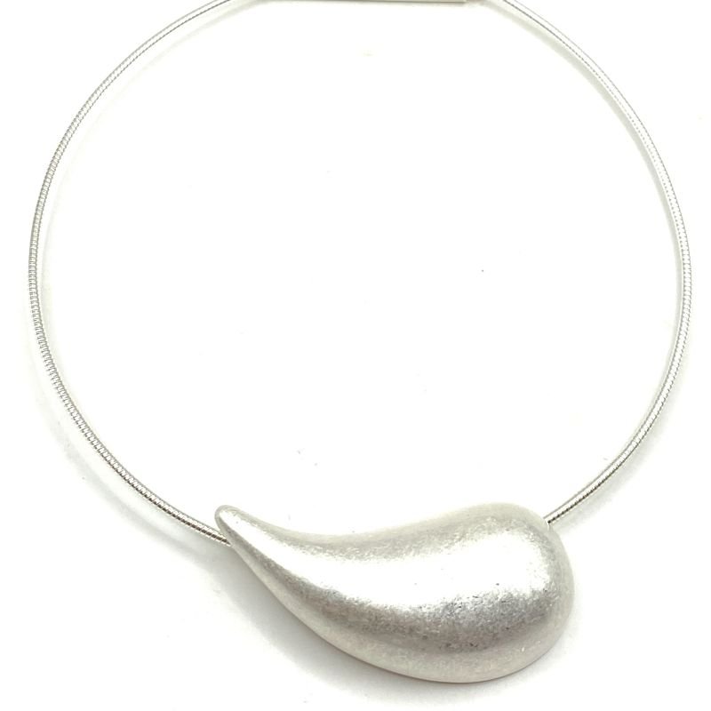 Colar Banho Diamante Choker Aro Gota Acetinada Deitada