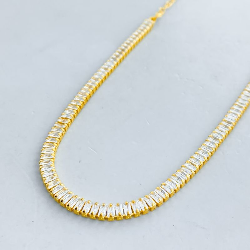 Colar Banho Diamante Choker Pedras Baguetes