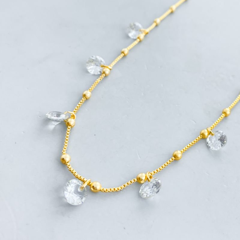 Colar Banho Diamante Choker Pedras e Bolinhas Lisas