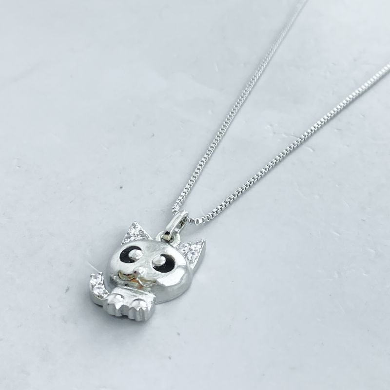 Colar Banho Ouro Branco Gato Liso Orelhas e Rabo Cravejados