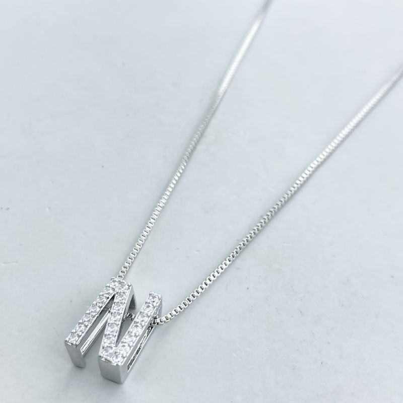 Colar Banho Ouro Branco Letra Cravejada