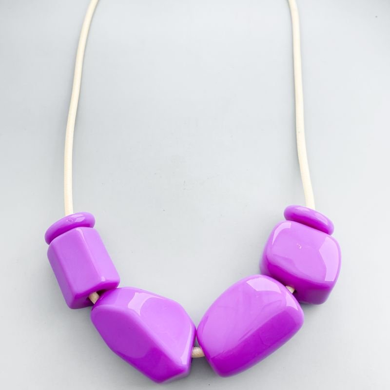 Colar Bijuteria Corda Pedra Acrilicas