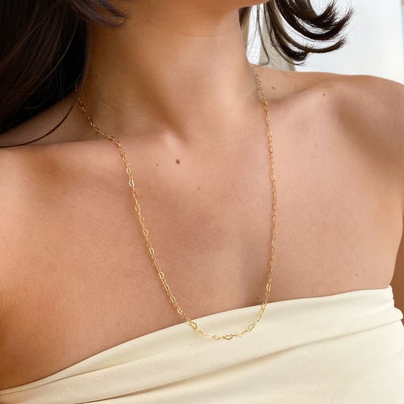 Colar Folheado Longo Elos Corações Vazados