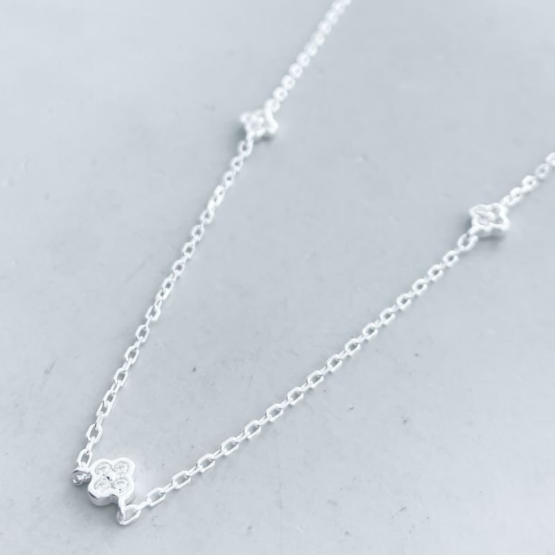 Colar Prata925 com 7 Trevos Inspiracao Vancleef Zircônia Delicado