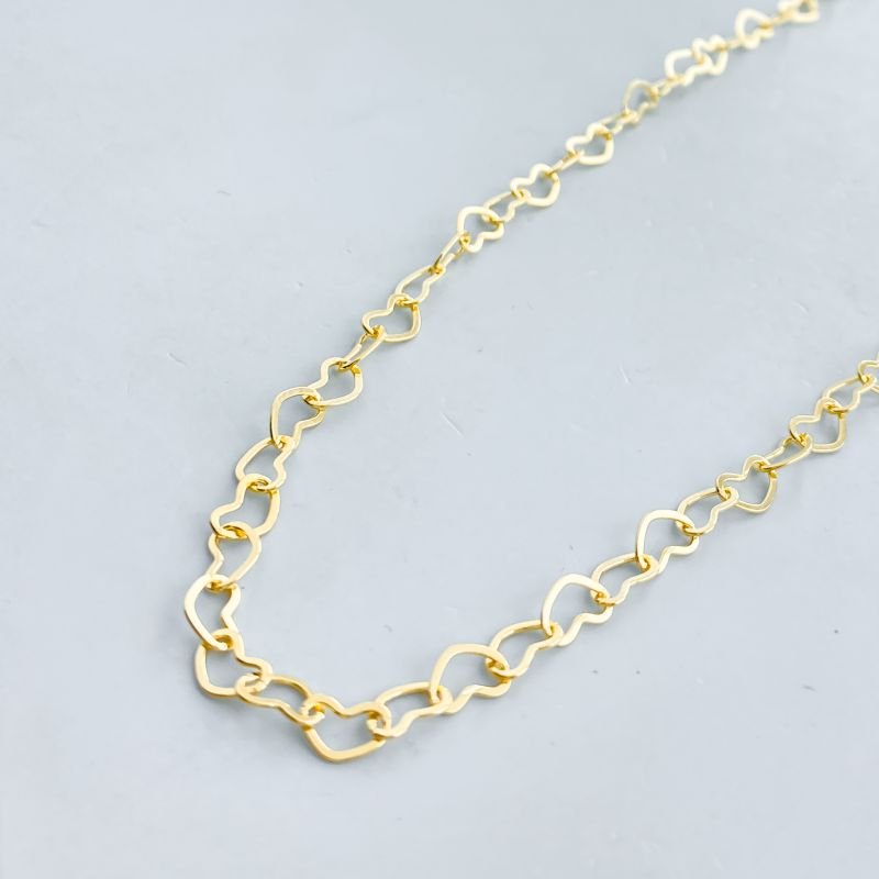 Colar Semijoia Choker Elos Corações Médio