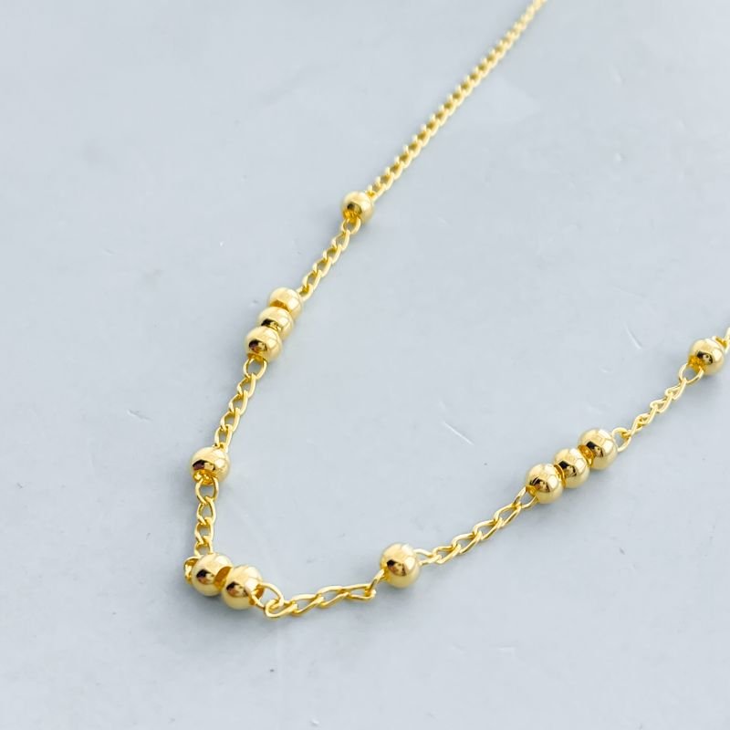 Colar Semijoia com 12 Bolinhas Lisas