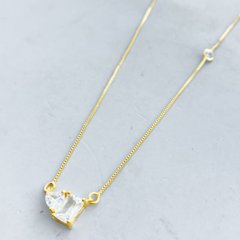 Colar Semijoia Delicado Pedra Coração e Quadrado Zircônia