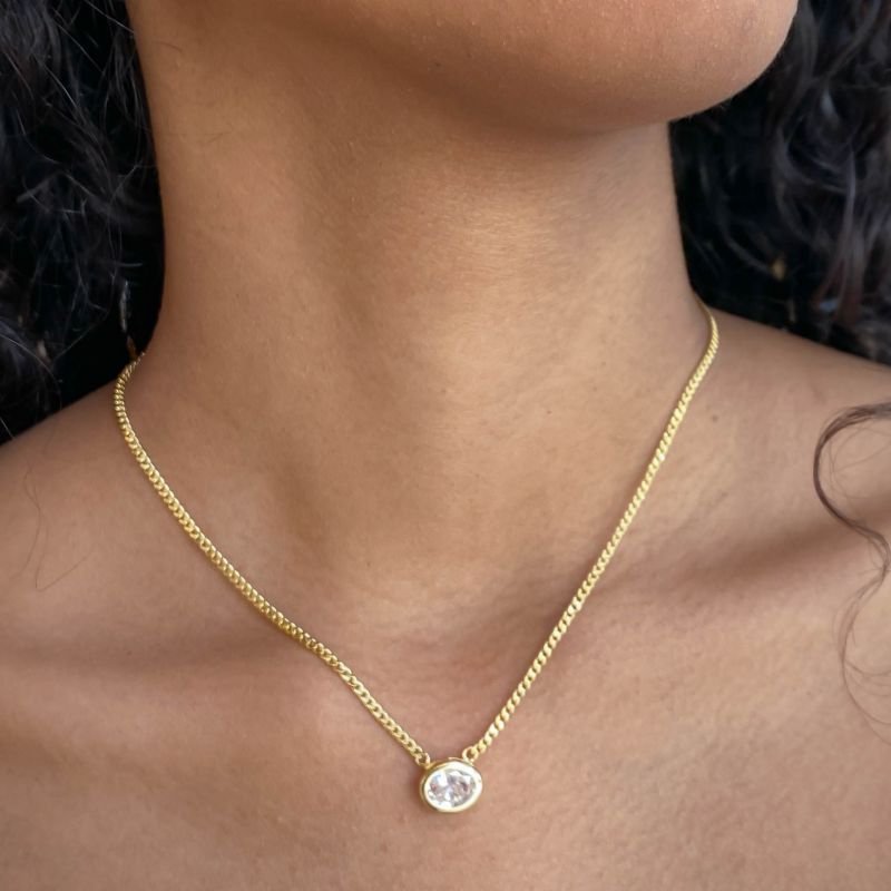 Colar Semijoia Elos Grumet Pedra Oval Borda Lisa