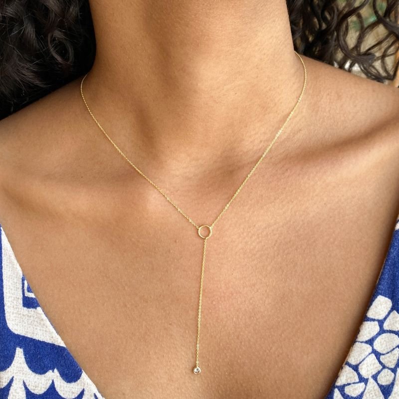 Colar Semijoia Gravatinha Circulo e Ponto de Luz