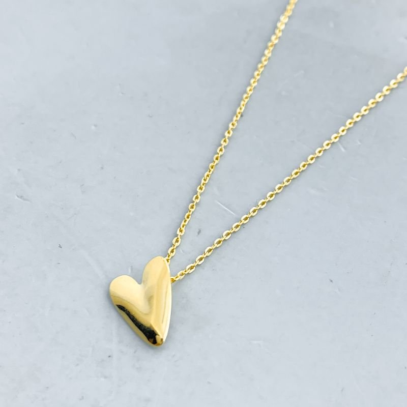 Colar Semijoia Liso Coração Pontudo