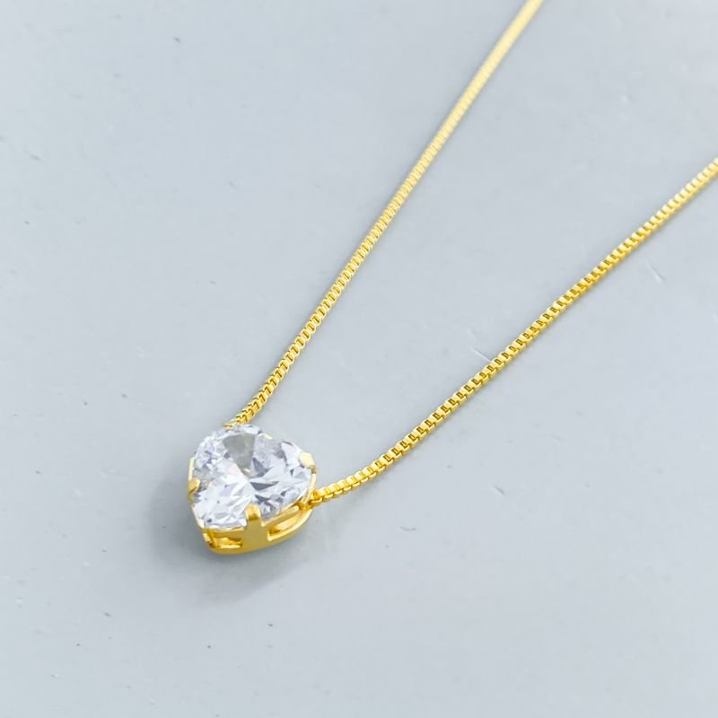 Colar Semijoia Pedra Coração com 4 Garras