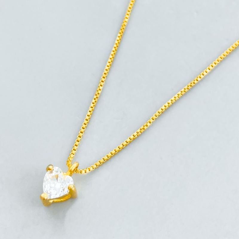 Colar Semijoia Pedra Coração Pequena 3 Garras