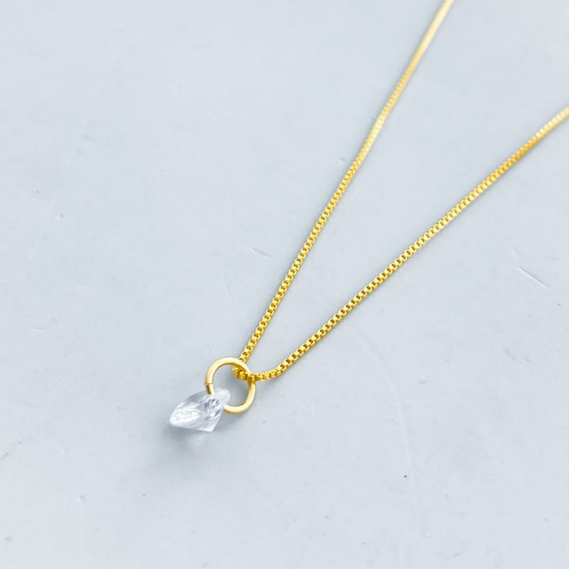 Colar Semijoia Pedra Ponto de Luz