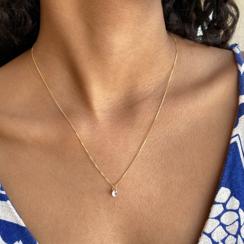 Colar Semijoia Pedra Ponto de Luz